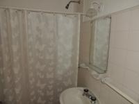 Dpto planta baja 6 personas